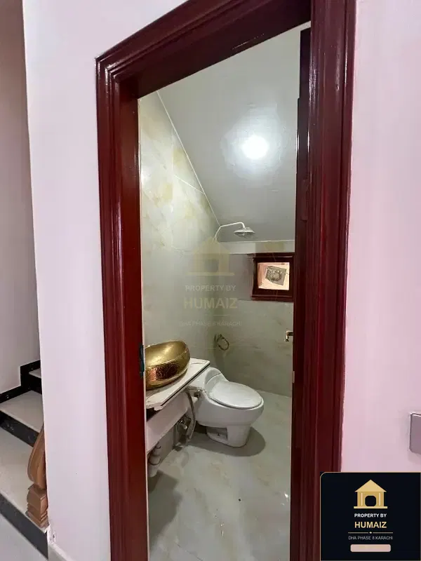 300 Sq. Yd. 6-Bedroom Luxury Villa (Sea Facing, 7 Bath, Residence 4) in DHA Phase 8 For Sale in DHA Phase 8 Karachi — Photograph 4