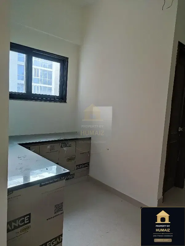 239 Sq. Yd. Corporate Office Space on Khayaban-e-Shaheen For Rent in DHA Phase 8 Karachi — Photograph 7