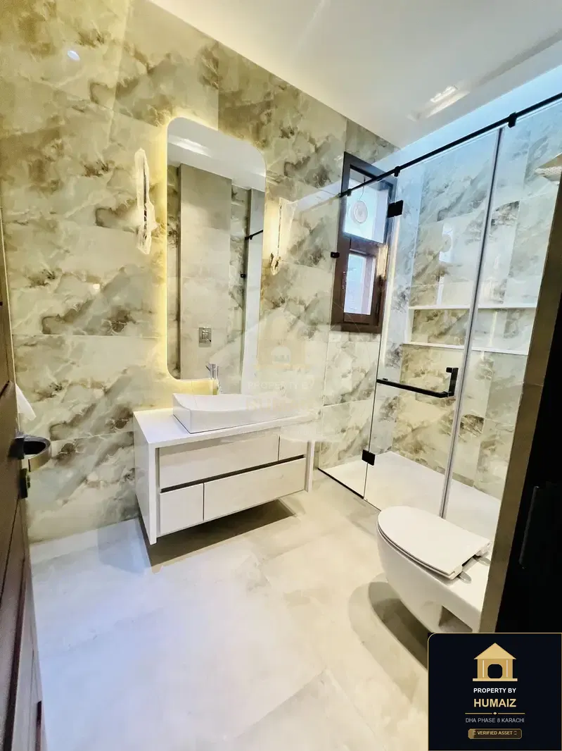 500 Sq. Yd. 7-Bedroom Luxury Villa (Private Pool, 6 Bath, Residence 14) in DHA Phase 8 For Sale in DHA Phase 8 Karachi — Photograph 3