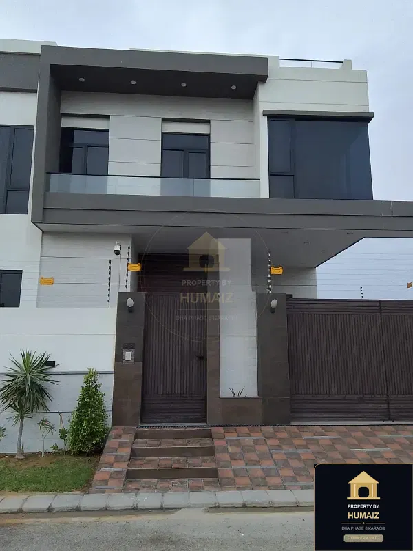 300 Sq. Yd. 5-Bedroom Luxury Villa (Basement, 6 Bath, Residence 4) in Khayaban-e-Sahil For Sale in DHA Phase 8 Karachi — Photograph 4
