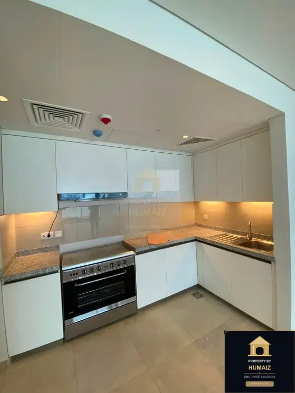 2-Bedroom Luxury Apartment (Sea Facing, 3 Bath, Suite 25) at The Views For Rent in DHA Phase 8 Karachi — Photograph 13
