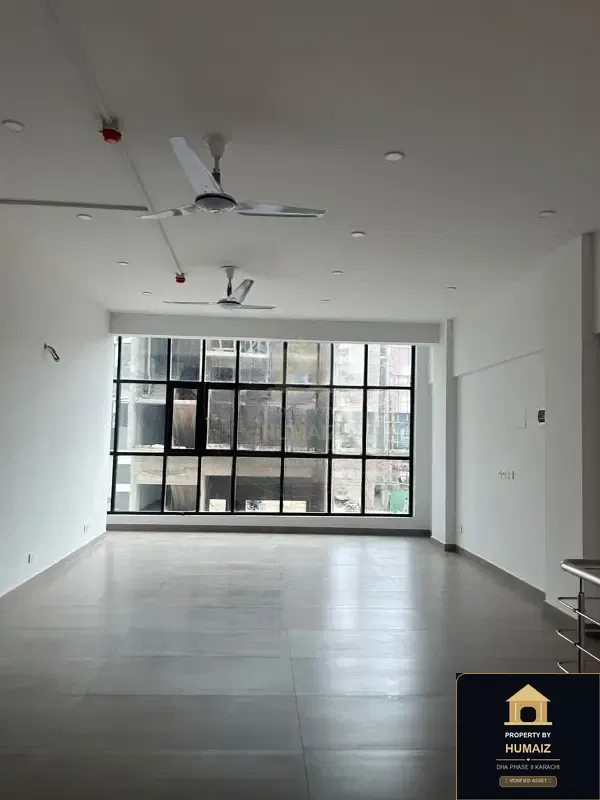 111 Sq. Yd. Corporate Office Space (Brand New, Unit 6) on Zulfiqar Commercial For Rent in DHA Phase 8 Karachi — Photograph 3