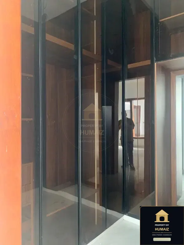 500 Sq. Yd. 6-Bedroom Luxury Villa (6 Bath, Residence 32) in DHA Phase 8 For Sale in DHA Phase 8 Karachi — Photograph 16