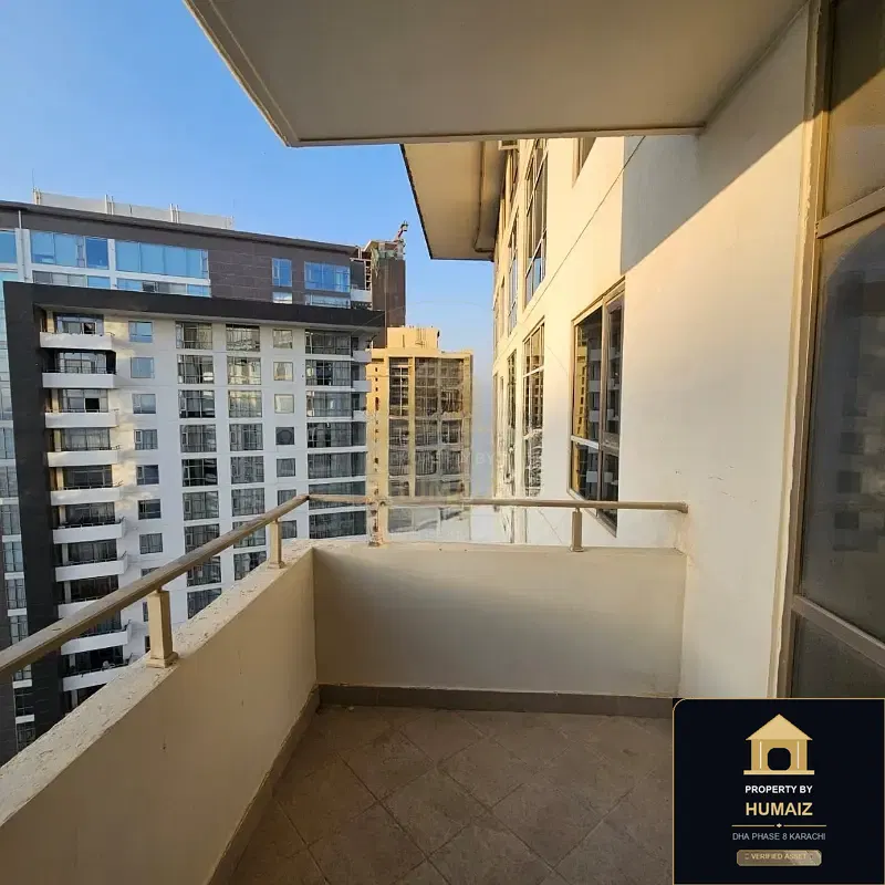 2-Bedroom Luxury Apartment (Sea Facing, 4 Bath, Suite 6) at Reef Towers For Sale in DHA Phase 8 Karachi — Photograph 15
