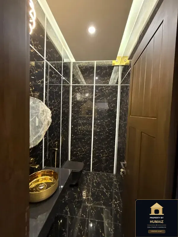 500 Sq. Yd. 5-Bedroom Luxury Villa (Private Pool, 6 Bath, Residence 1) in Khayaban-e-Shujaat For Sale in DHA Phase 8 Karachi — Photograph 7