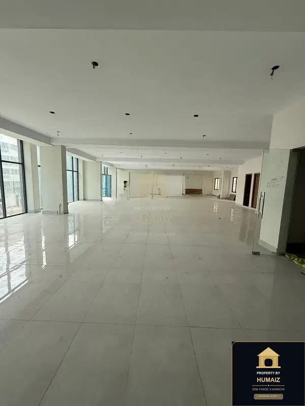 489 Sq. Yd. Corporate Office Space on Al-Murtaza Commercial For Rent in DHA Phase 8 Karachi — Photograph 5