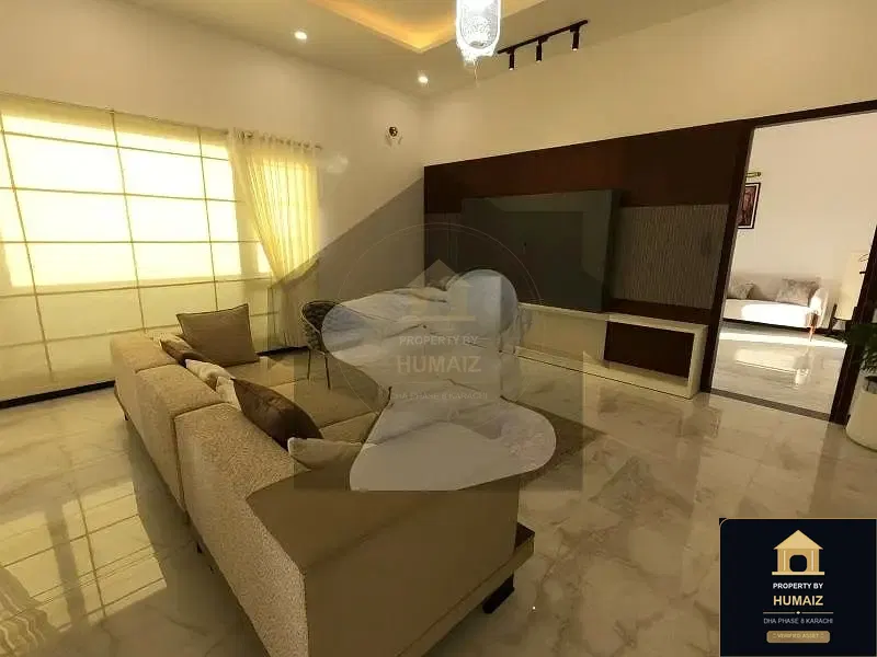 500 Sq. Yd. 6-Bedroom Luxury Villa (West Open, 6 Bath, Residence 8) in Khayaban-e-Shujaat For Sale in DHA Phase 8 Karachi — Photograph 4