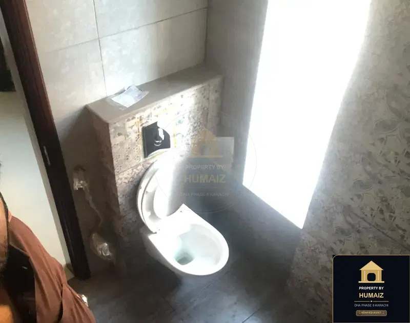 100 Sq. Yd. 4-Bedroom Luxury Villa (Boulevard Facing, 4 Bath, Residence 1) in Zone B For Sale in DHA Phase 8 Karachi — Photograph 8