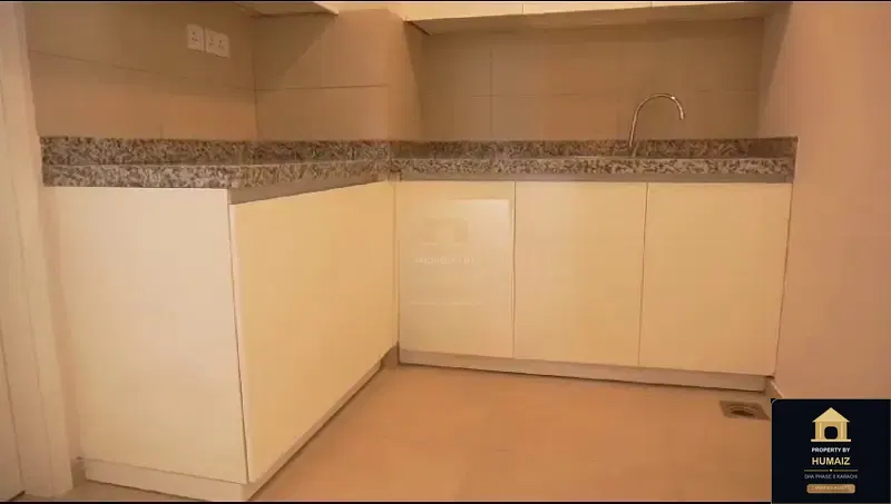2-Bedroom Luxury Apartment (Sea Facing, 2 Bath, Suite 51) at The Views For Sale in DHA Phase 8 Karachi — Photograph 17