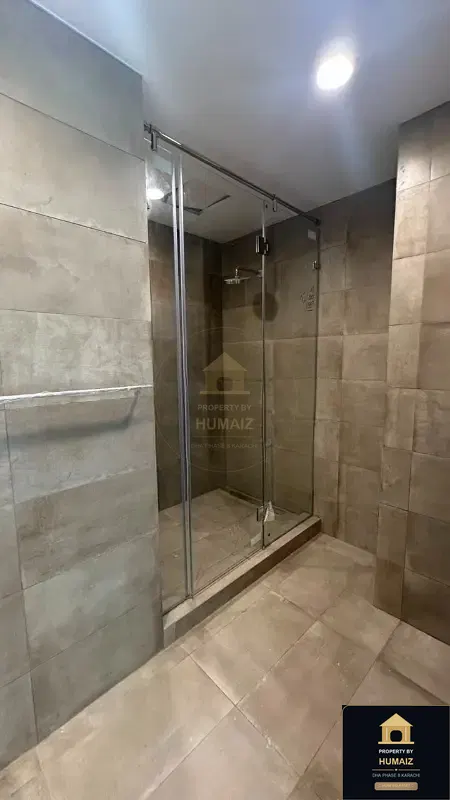 1-Bedroom Luxury Apartment (Boulevard Facing, 1 Bath, Suite 31) at Panorama For Sale in DHA Phase 8 Karachi — Photograph 4