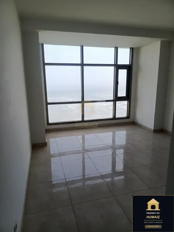3-Bedroom Luxury Apartment (Sea Facing, 5 Bath, Suite 6) at Pearl Towers For Rent in DHA Phase 8 Karachi — Photograph 23