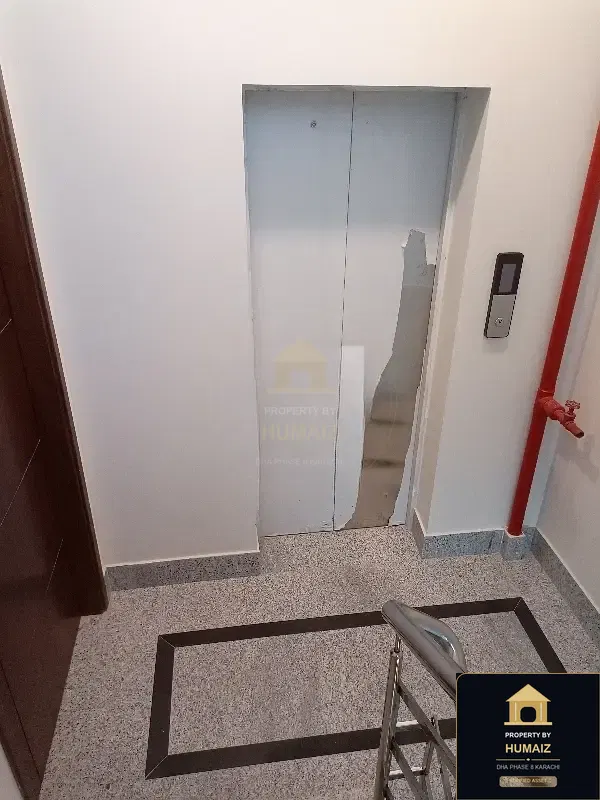 117 Sq. Yd. Corporate Office Space (Brand New, Unit 2) in Khayaban-e-Shaheen For Rent in DHA Phase 8 Karachi — Photograph 9