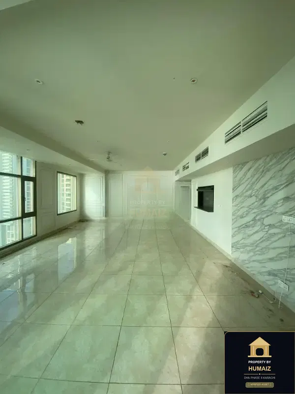 4-Bedroom Luxury Apartment (Sea Facing, 6 Bath, Suite 11) at Pearl Towers For Sale in DHA Phase 8 Karachi — Photograph 9