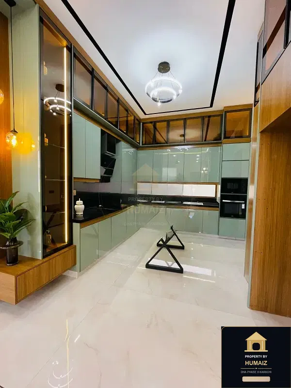 500 Sq. Yd. 5-Bedroom Luxury Villa (Private Pool, 6 Bath, Residence 2) in Zone B For Sale in DHA Phase 8 Karachi — Photograph 4