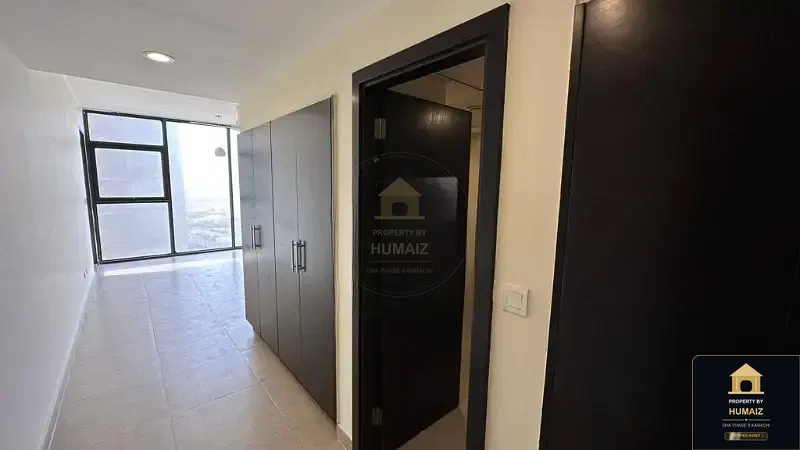 2-Bedroom Luxury Apartment (Sea Facing, 2 Bath, Suite 8) at Coral Towers For Sale in DHA Phase 8 Karachi — Photograph 5