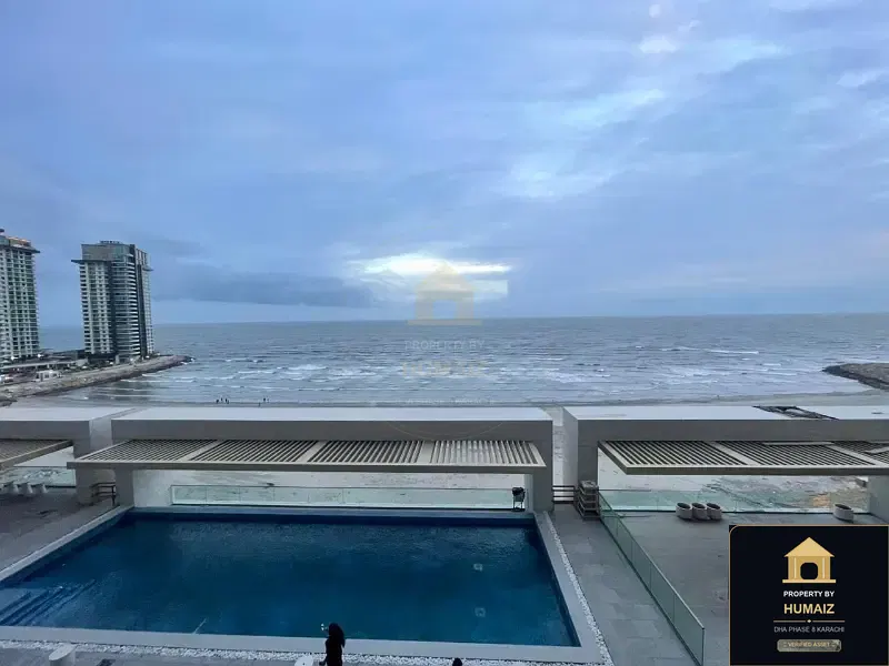 2-Bedroom Luxury Apartment (Sea Facing, 3 Bath, Suite 13) at The Views For Sale in DHA Phase 8 Karachi — Photograph 3