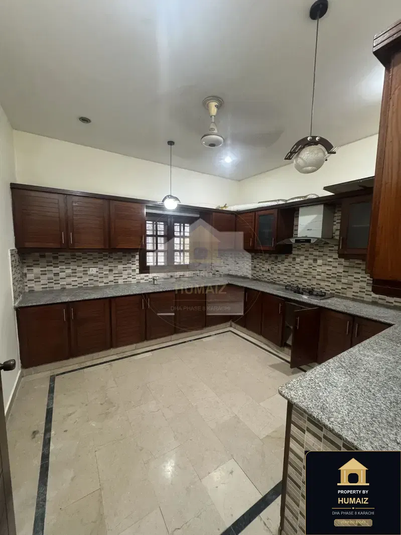 3-Bedroom Upper/Lower Portion in Khayaban-e-Iqbal For Rent in DHA Phase 8 Karachi — Photograph 5