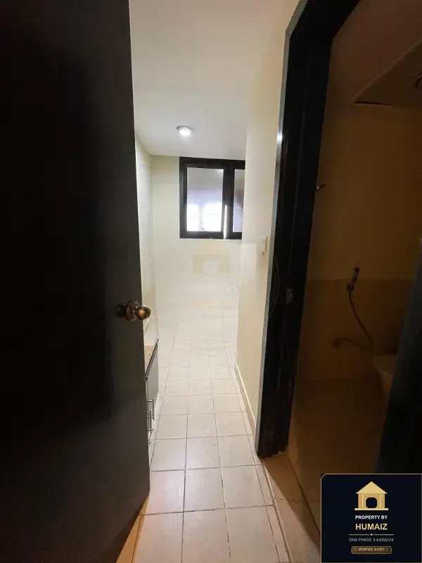 3-Bedroom Luxury Apartment (Sea Facing, 5 Bath, Suite 12) at Coral Towers For Sale in DHA Phase 8 Karachi — Photograph 30