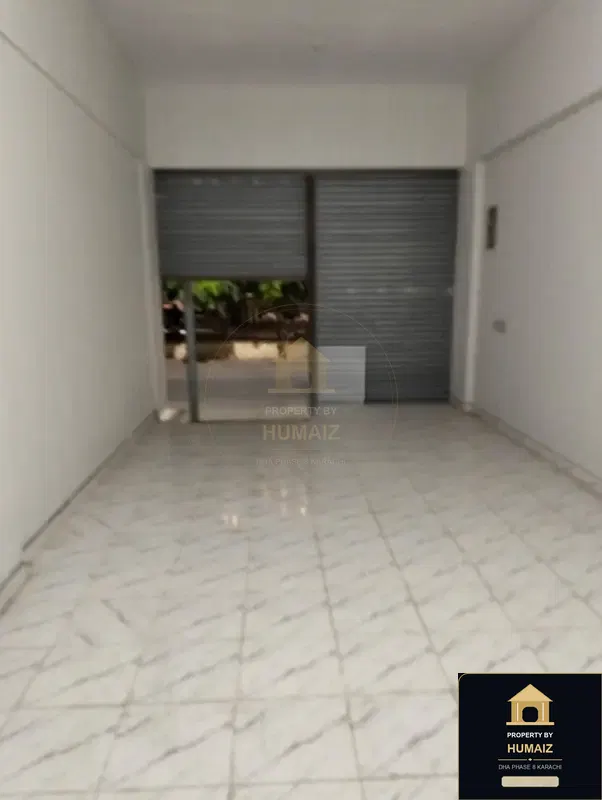 175 Sq. Yd. Commercial Retail Shop on Zulfiqar Commercial For Sale in DHA Phase 8 Karachi — Photograph 2