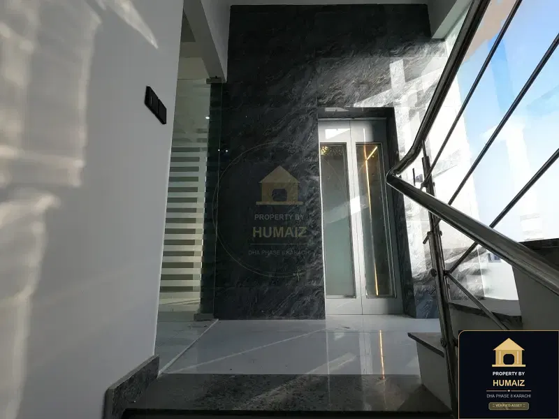 233 Sq. Yd. Corporate Office Space (Corner, Unit 1) on Al-Murtaza Commercial For Rent in DHA Phase 8 Karachi — Photograph 28