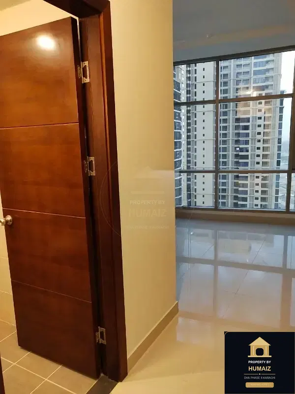 2-Bedroom Luxury Apartment (3 Bath, Suite 1) at Emaar Oceanfront For Rent in DHA Phase 8 Karachi — Photograph 27