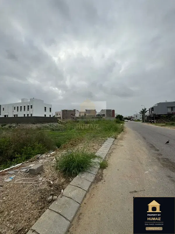 1,000 Sq. Yd. Residential Plot (West Open, Parcel 2) on Zulfiqar Commercial For Sale in DHA Phase 8 Karachi — Photograph 3