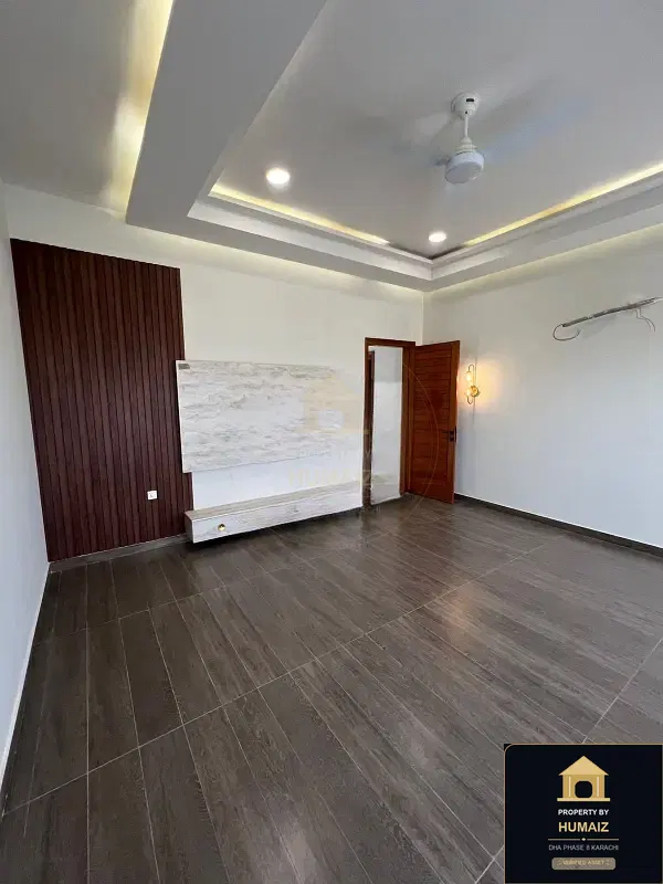 500 Sq. Yd. 6-Bedroom Luxury Villa in Khayaban-e-Sahil For Sale in DHA Phase 8 Karachi — Photograph 2