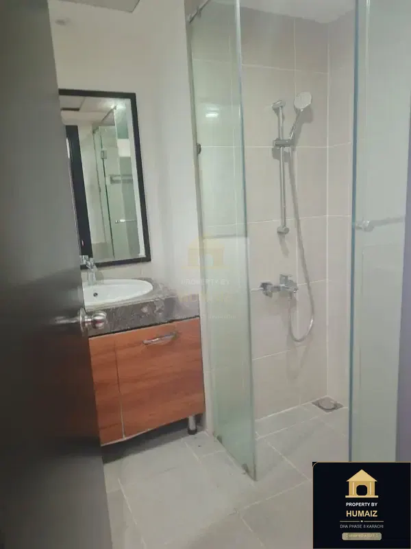 4-Bedroom Luxury Apartment (Sea Facing, 6 Bath, Suite 10) at Coral Towers For Sale in DHA Phase 8 Karachi — Photograph 6