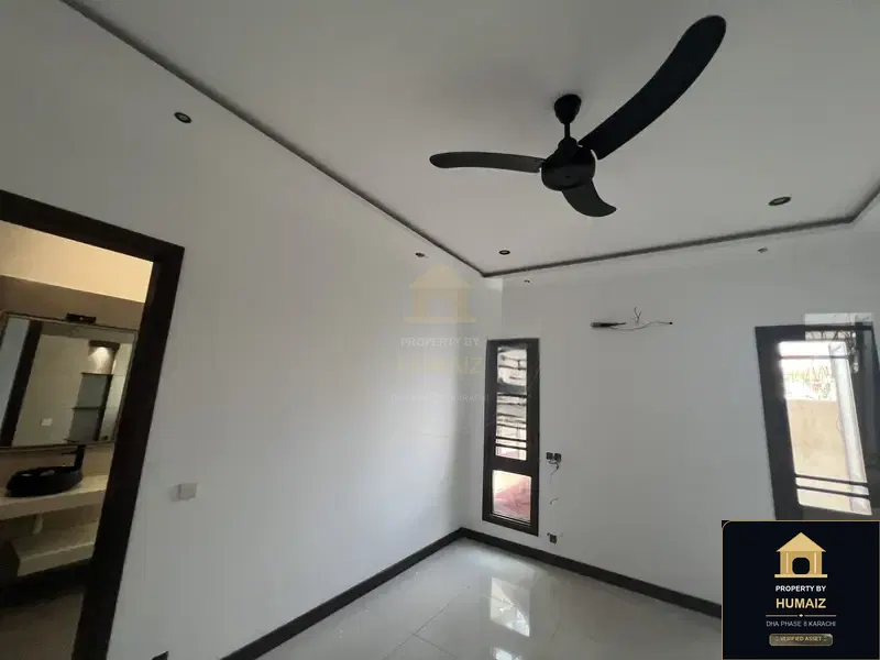 500 Sq. Yd. 6-Bedroom Luxury Villa (West Open, 6 Bath, Residence 2) in Khayaban-e-Iqbal For Sale in DHA Phase 8 Karachi — Photograph 4