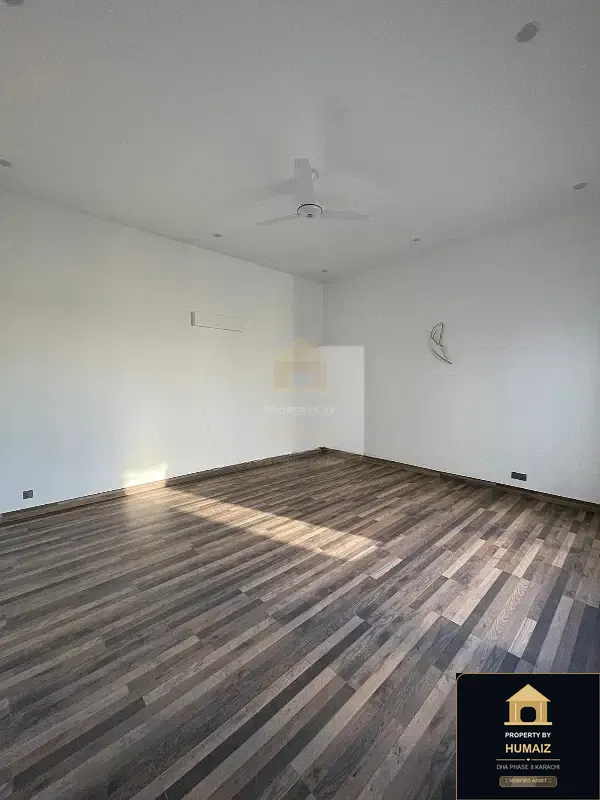 500 Sq. Yd. 6-Bedroom Luxury Villa (Private Pool, 6 Bath, Residence 25) in DHA Phase 8 For Sale in DHA Phase 8 Karachi — Photograph 13