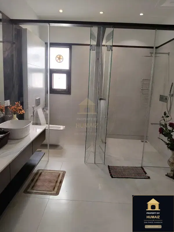 500 Sq. Yd. 6-Bedroom Luxury Villa (Private Pool, 7 Bath, Residence 43) in DHA Phase 8 For Sale in DHA Phase 8 Karachi — Photograph 6