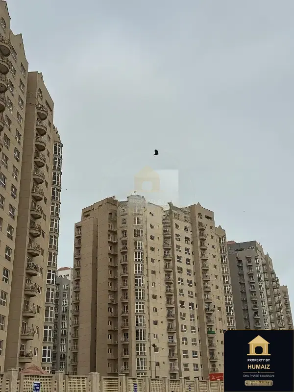 4-Bedroom Luxury Apartment (4 Bath, Suite 23) at Creek Vistas For Rent in DHA Phase 8 Karachi — Photograph 5