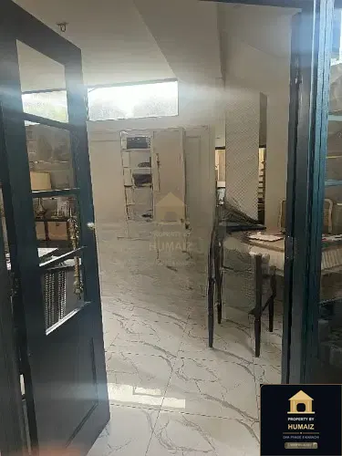 111 Sq. Yd. Commercial Retail Shop (Basement, Unit 1) on Zulfiqar Commercial For Rent in DHA Phase 8 Karachi — Photograph 9