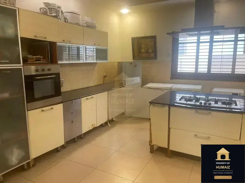 1,000 Sq. Yd. 8-Bedroom Luxury Villa (Boulevard Facing, 6 Bath, Residence 4) in DHA Phase 8 For Rent in DHA Phase 8 Karachi — Photograph 5