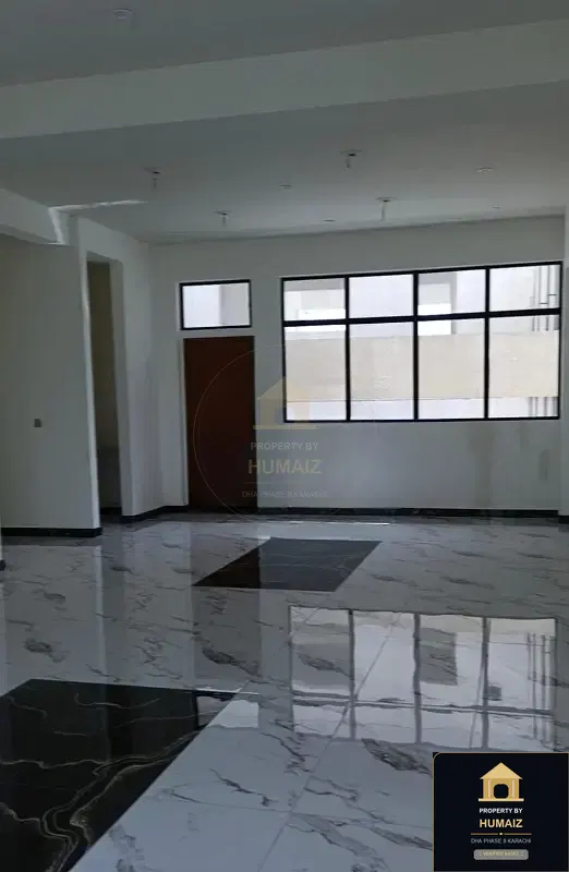 100 Sq. Yd. Commercial Building (Basement, 4 Bath, Unit 1) on Zulfiqar Commercial For Sale in DHA Phase 8 Karachi — Photograph 11