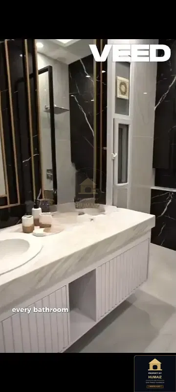 500 Sq. Yd. 7-Bedroom Luxury Villa (Basement, 6 Bath, Residence 5) in DHA Phase 8 For Sale in DHA Phase 8 Karachi — Photograph 13