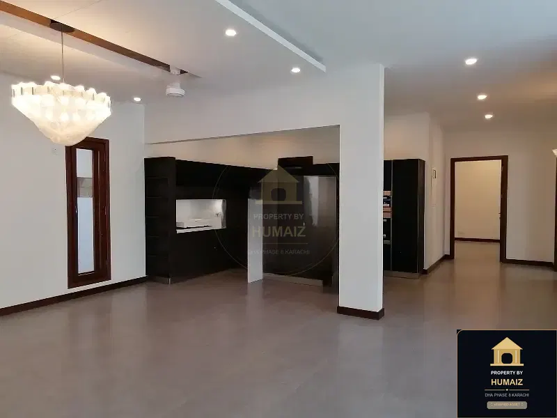 500 Sq. Yd. 6-Bedroom Luxury Villa (6 Bath, Residence 32) in DHA Phase 8 For Rent in DHA Phase 8 Karachi — Photograph 2