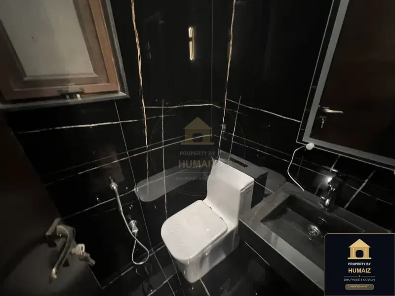 300 Sq. Yd. 6-Bedroom Luxury Villa (West Open, 6 Bath, Residence 3) in DHA Phase 8 For Sale in DHA Phase 8 Karachi — Photograph 10