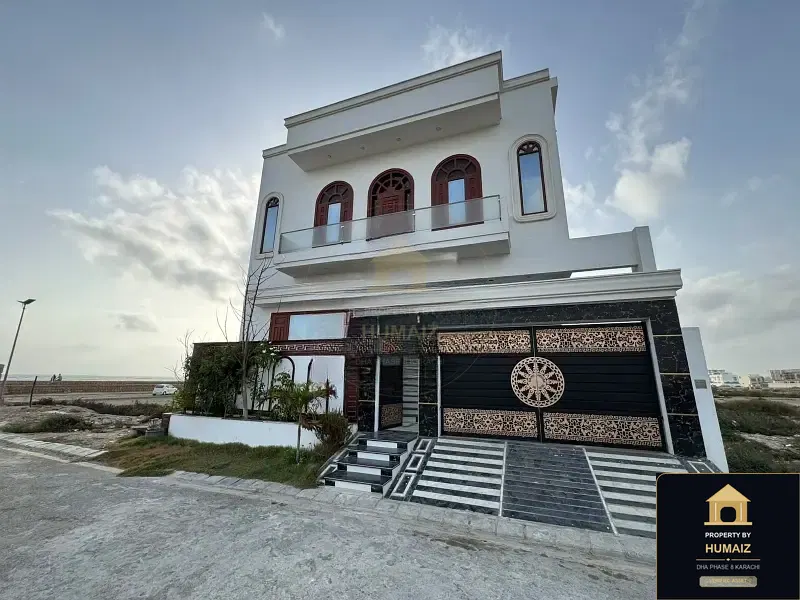 300 Sq. Yd. 6-Bedroom Luxury Villa (6 Bath, Residence 6) in DHA Phase 8 For Sale in DHA Phase 8 Karachi — Photograph 2