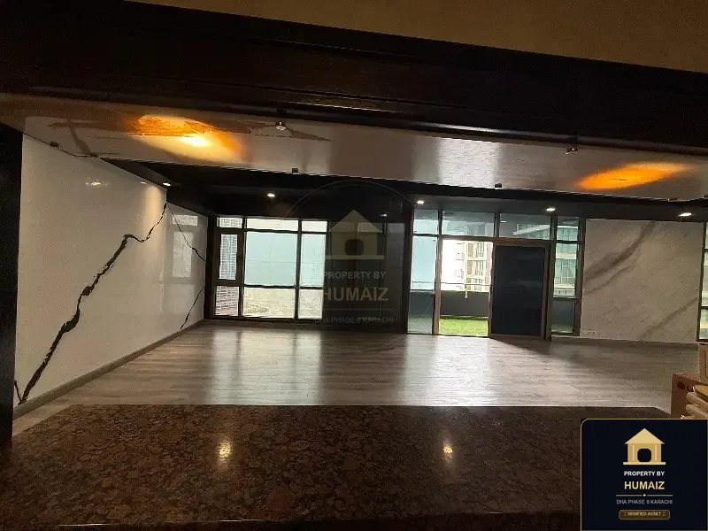 3-Bedroom Luxury Apartment (Sea Facing, 4 Bath, Suite 29) at Pearl Towers For Sale in DHA Phase 8 Karachi — Photograph 3
