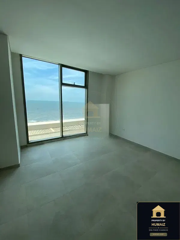 2-Bedroom Luxury Apartment (Sea Facing, 3 Bath, Suite 16) at The Views For Sale in DHA Phase 8 Karachi — Photograph 8