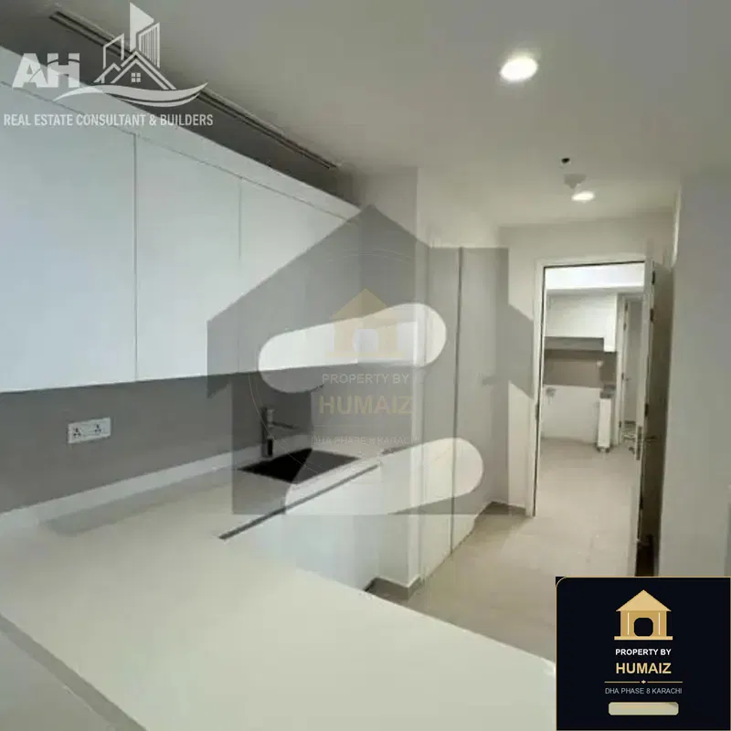 4-Bedroom Luxury Apartment (Sea Facing, 6 Bath, Suite 7) at The Views For Sale in DHA Phase 8 Karachi — Photograph 8