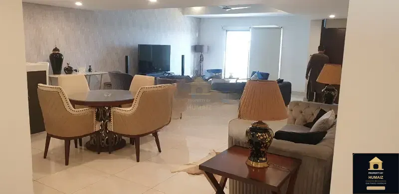 2-Bedroom Luxury Apartment (Sea Facing, 3 Bath, Suite 3) at Pearl Towers For Sale in DHA Phase 8 Karachi — Photograph 2