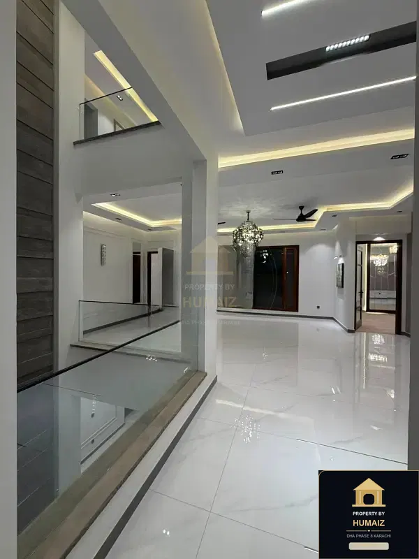 500 Sq. Yd. 6-Bedroom Luxury Villa (Basement, 7 Bath, Residence 156) in DHA Phase 8 For Sale in DHA Phase 8 Karachi — Photograph 2