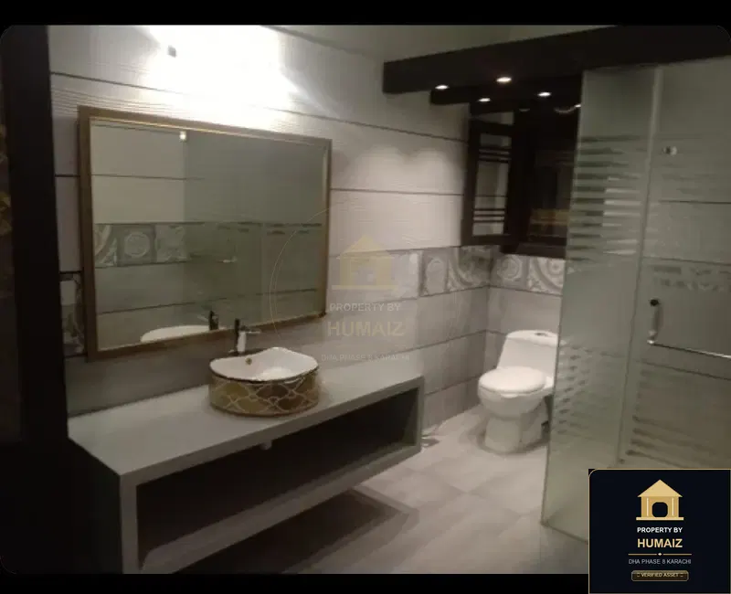 666 Sq. Yd. 6-Bedroom Luxury Villa (Brand New, 6 Bath, Residence 2) in DHA Phase 8 For Sale in DHA Phase 8 Karachi — Photograph 3