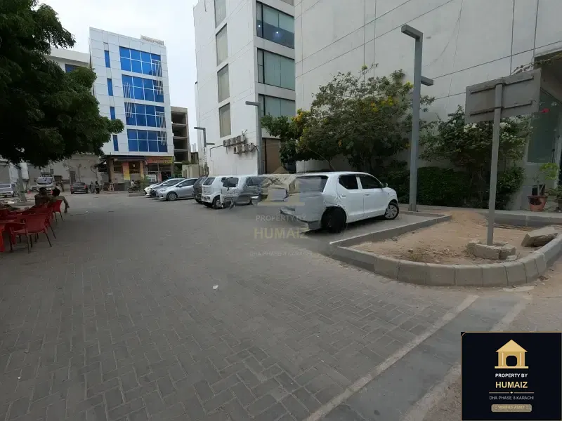 100 Sq. Yd. Commercial Building (Basement, Unit 8) on Zulfiqar Commercial For Rent in DHA Phase 8 Karachi — Photograph 5