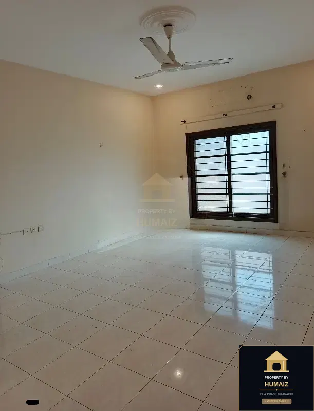 3-Bedroom Upper/Lower Portion (4 Bath, Unit 6) in DHA Phase 8 For Rent in DHA Phase 8 Karachi — Photograph 6