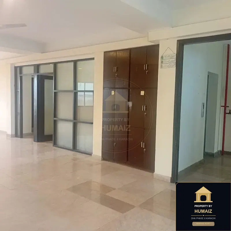 225 Sq. Yd. Corporate Office Space (Unit 4) on Al-Murtaza Commercial For Rent in DHA Phase 8 Karachi — Photograph 5