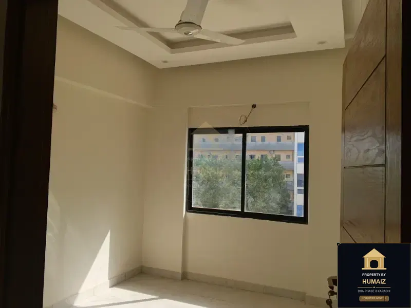 3-Bedroom Luxury Apartment (Brand New, 3 Bath, Suite 14) on Al-Murtaza Commercial For Sale in DHA Phase 8 Karachi — Photograph 4