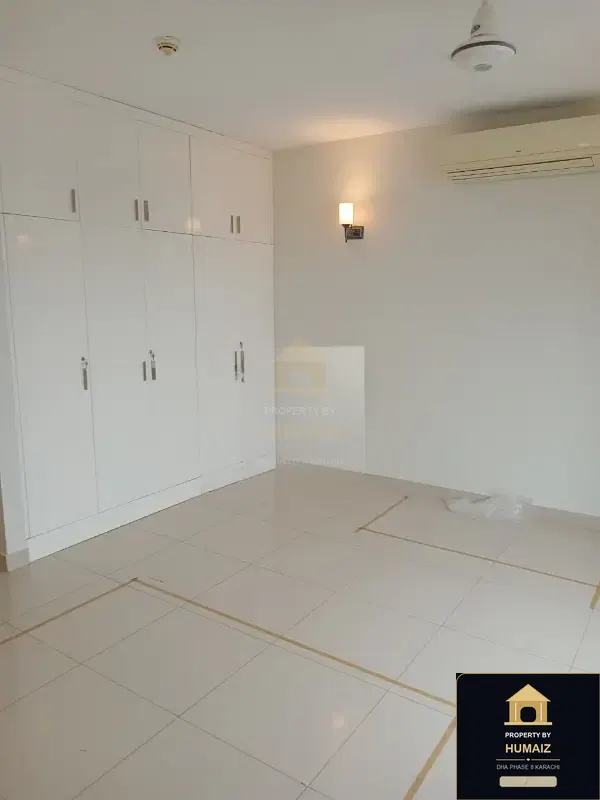 2-Bed Luxury Penthouse (Sea Facing, 4 Bath, Suite 3) at Reef Towers For Rent in DHA Phase 8 Karachi — Photograph 29